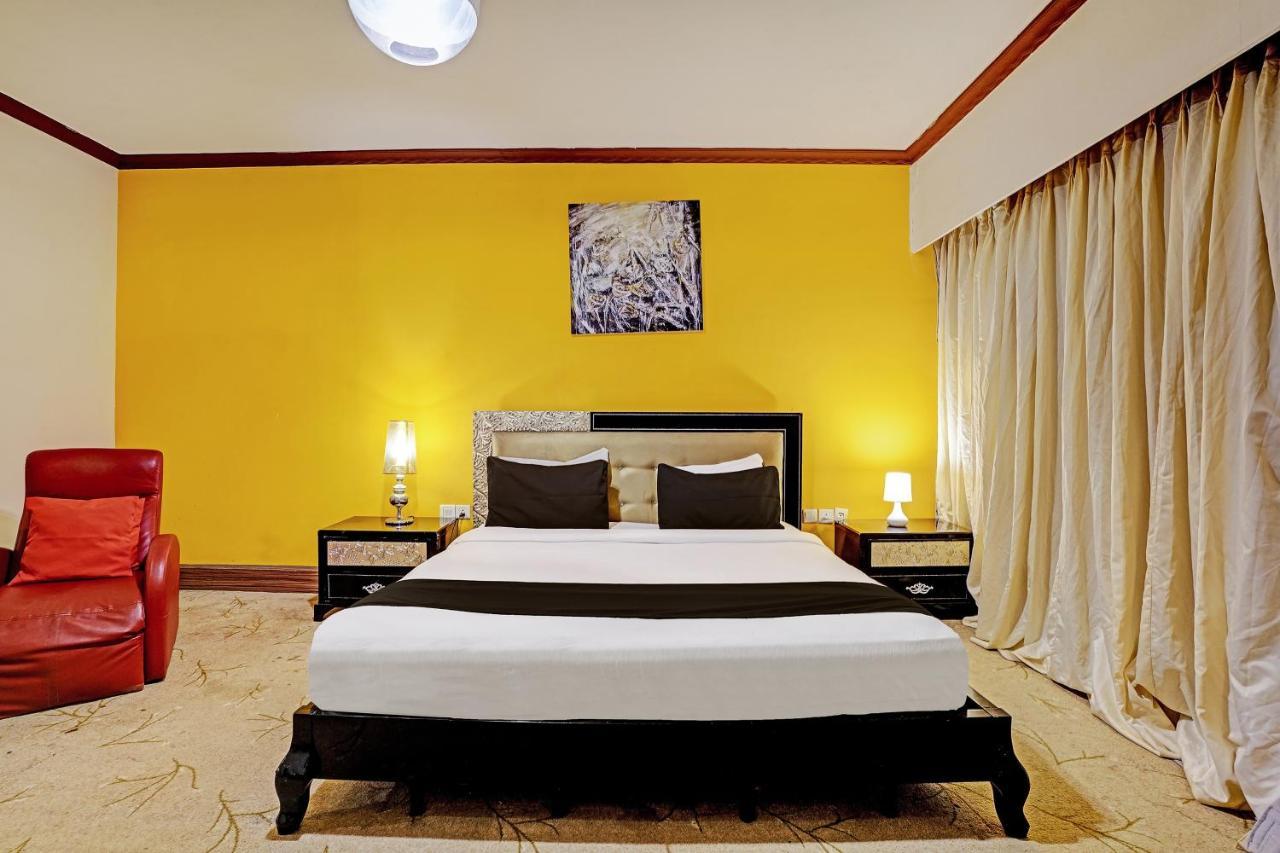 Townhouse 809 Royal Palms Hotel - Rose Collection Mumbai Ngoại thất bức ảnh