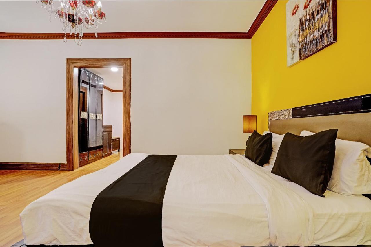 Townhouse 809 Royal Palms Hotel - Rose Collection Mumbai Ngoại thất bức ảnh