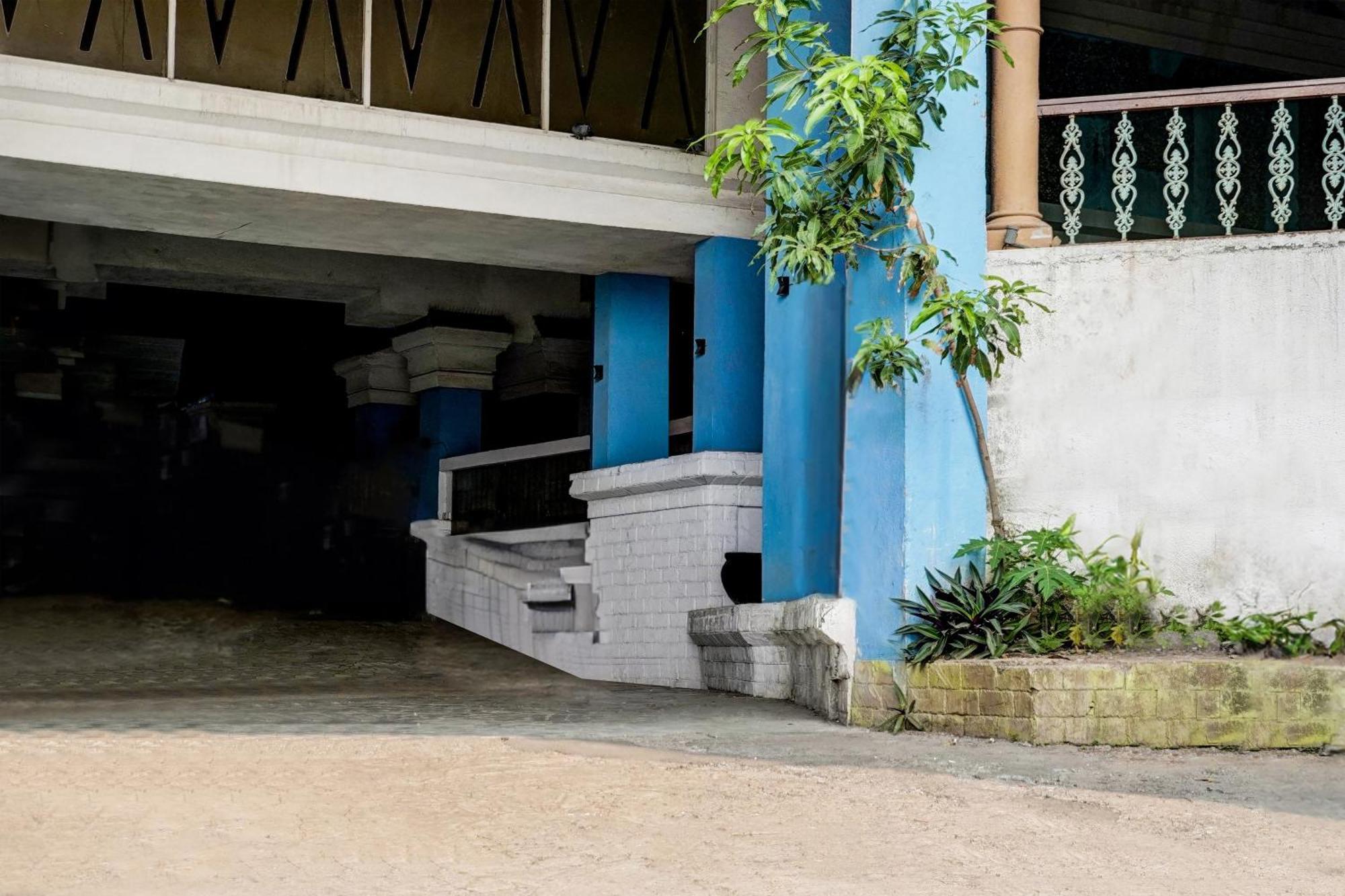 Townhouse 809 Royal Palms Hotel - Rose Collection Mumbai Ngoại thất bức ảnh